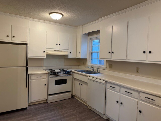 Foto del edificio - 501 Edwards Rd