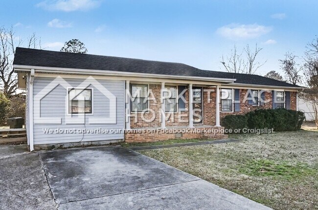 Foto del edificio - 201 Larkwood Dr SW