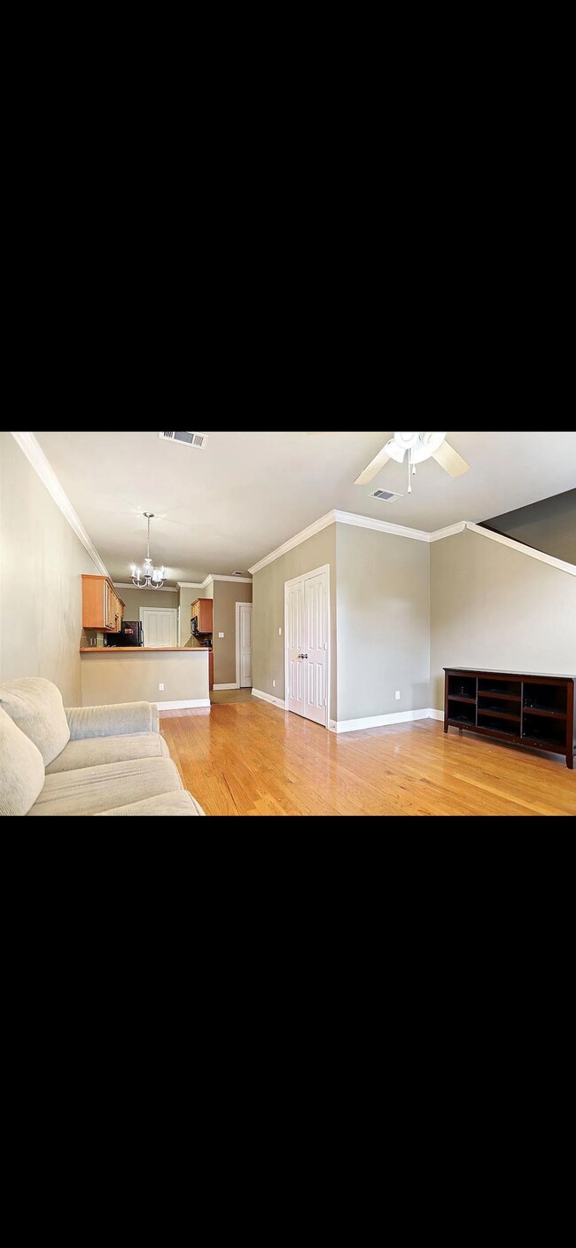 Foto del edificio - 5234 Arlington Ct