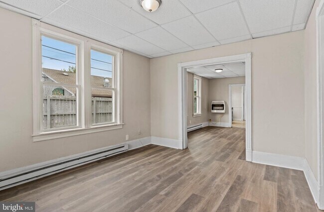 Foto del edificio - 207 N Queen St