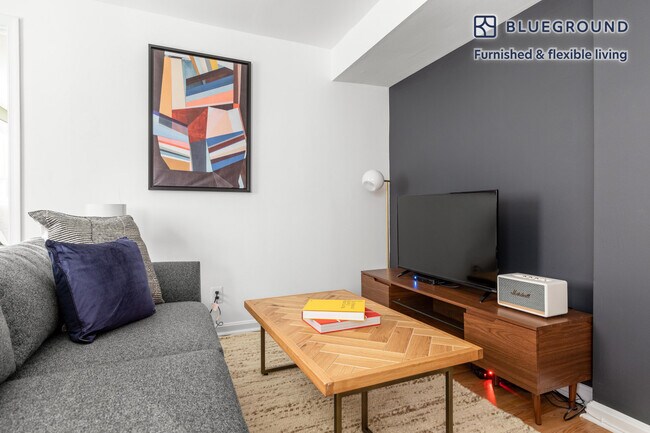 Foto del edificio - 1826 Vernon St NW