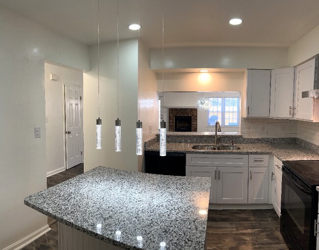Foto del edificio - 1366 Orillia Rd
