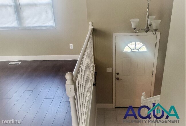 Foto del edificio - 3 br, 1 bath House - 39 Carriage Hill