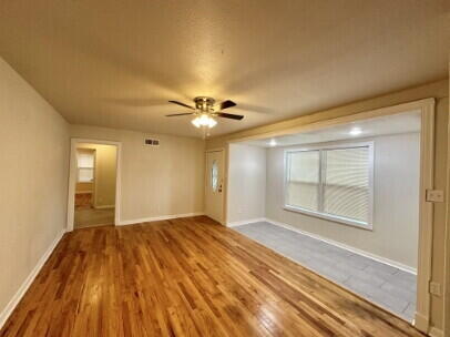 Foto del edificio - 4214 37th St