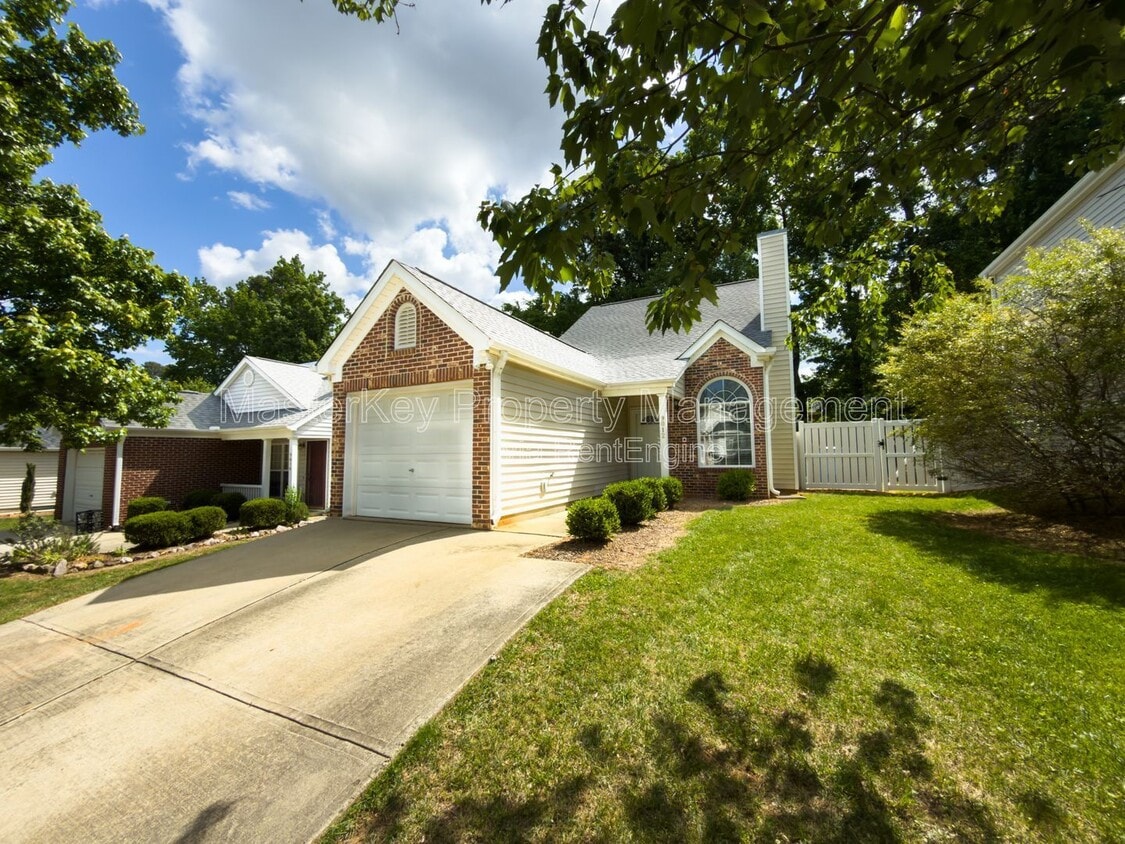Foto del edificio - 9012 Shallcross Way