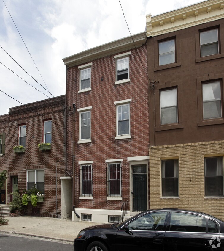 Building Photo - 841 S 3rd St