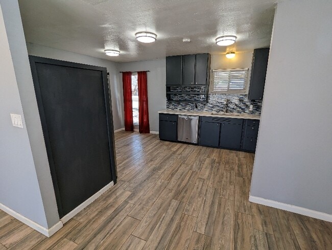 Foto del edificio - 1420 Glenwood Ave