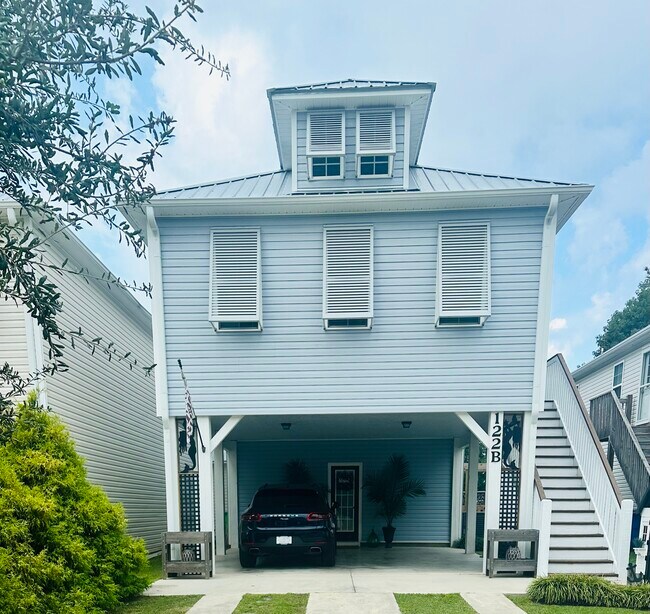 Foto del edificio - 122B James Ave