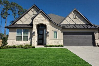 Building Photo - 22045 Gateway Arch Dr