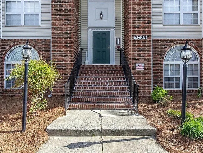 Building Photo - 3729 Morris Farm Dr