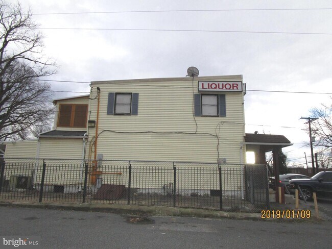 Foto del edificio - 4259 Southern Ave SE