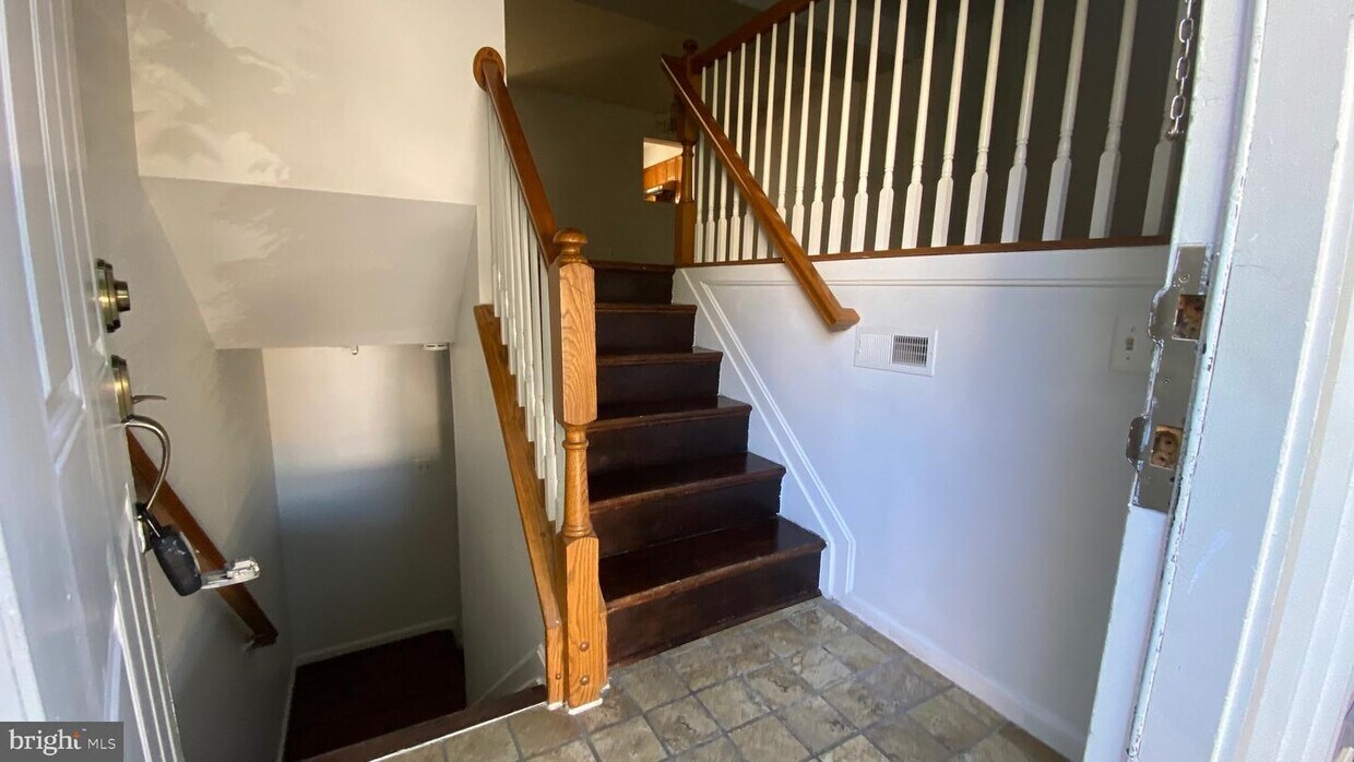 5795 Fringetree Ct, Frederick, MD 21703 Townhouse for Rent in