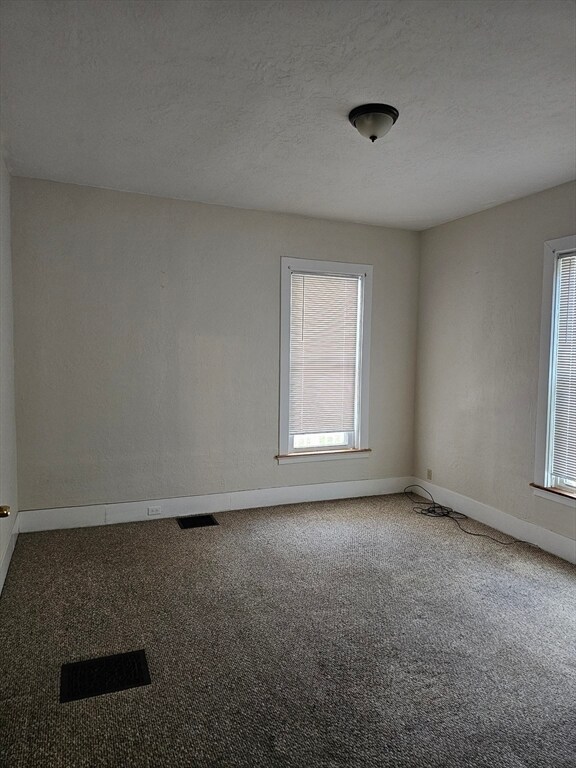 Foto del edificio - 1 Spring St