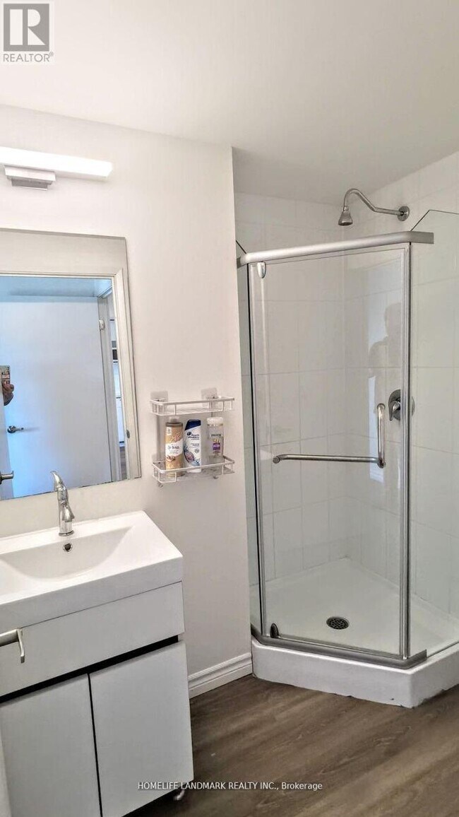 Photo du bâtiment - 268 Lester St