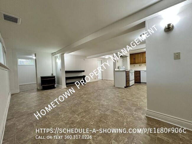 Building Photo - 9906 Croft St S