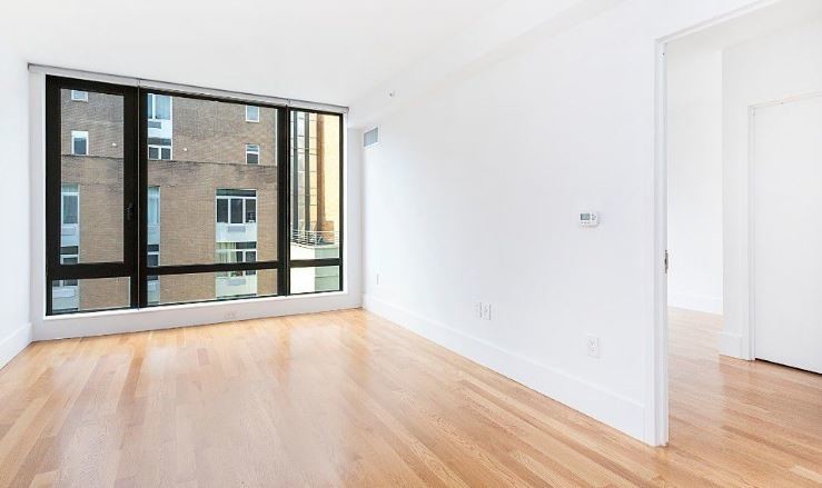 Primary Photo - 100 Steuben St