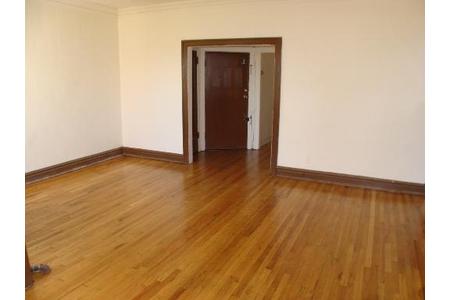 Foto del edificio - 714 S Independence Blvd