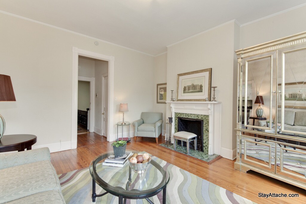 Primary Photo - 1765 R St NW