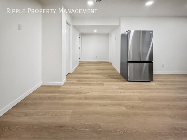 Photo du bâtiment - Fantastic 1 Beds, 1 Baths Single- Family | 1 Dog Allowed No Weight Limit