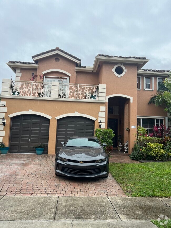 Aventine at Miramar Houses for Rent with Wheelchair Access Miramar