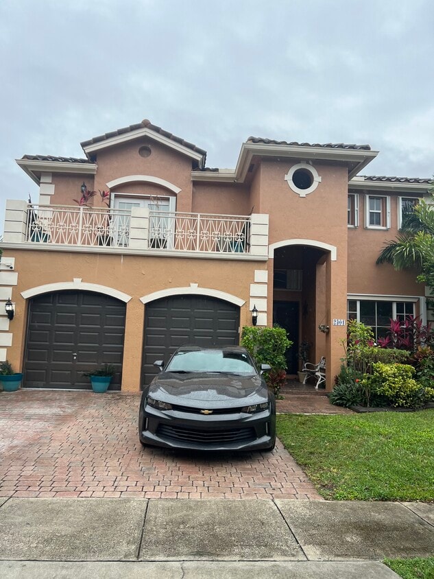 2301 SW 117th Ave, Miramar, FL 33025 House Rental in Miramar, FL