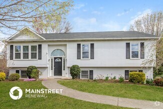 Building Photo - 917 Cotinus Cir