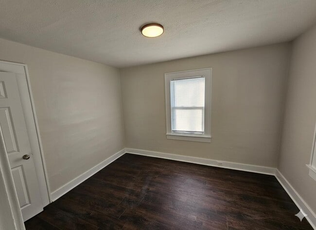 Foto del edificio - 1719 Dawson St