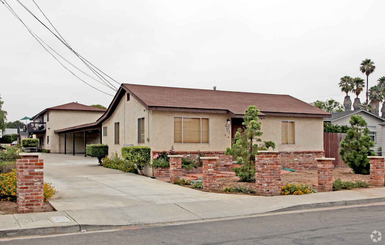 Primary Photo - 6772 Solita Ave