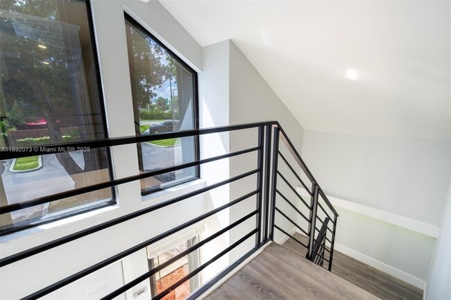 Building Photo - 6211 SW 116th Pl