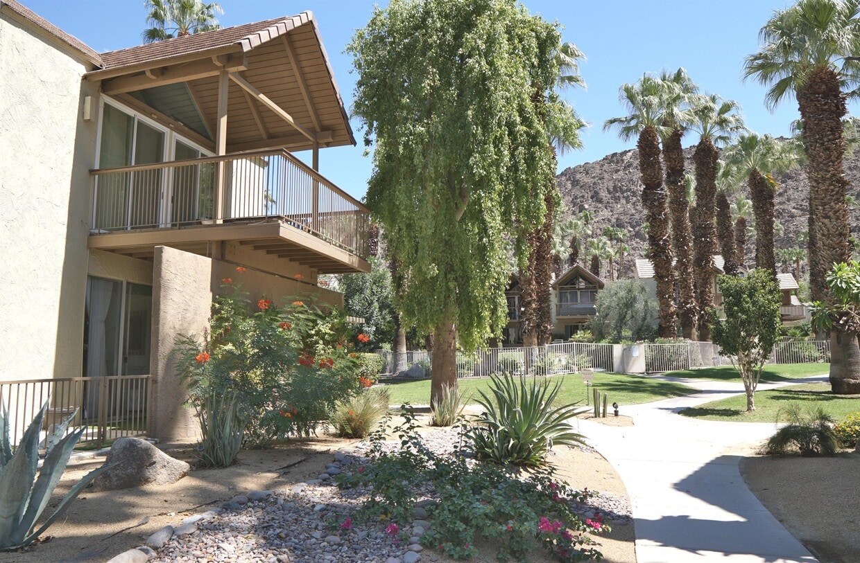 46700 Mountain Cove Dr, Indian Wells, CA 92210 Townhome Rentals in