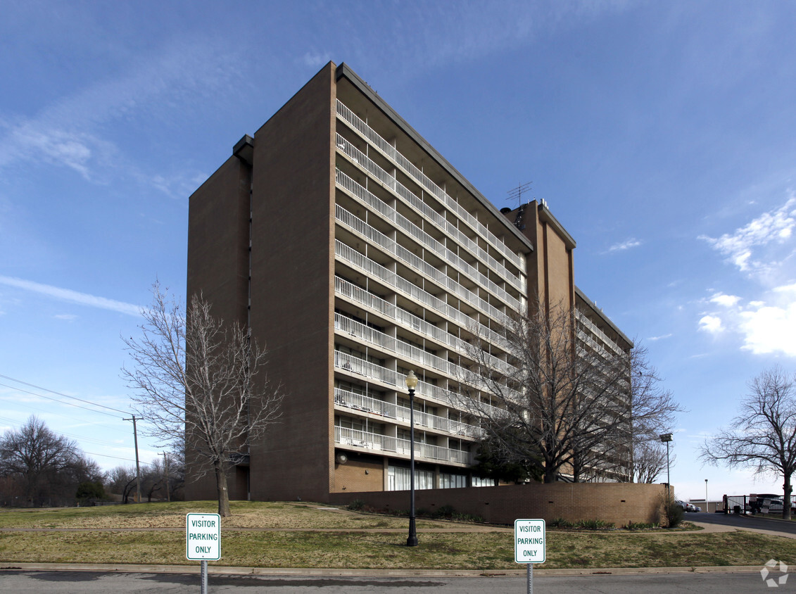 Primary Photo - Honor Heights Tower