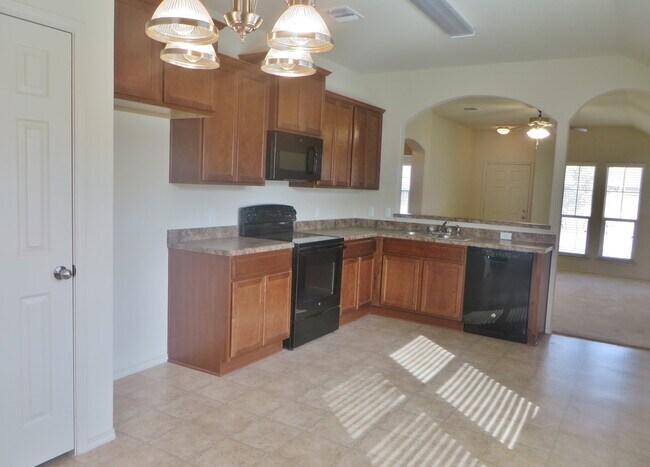 Foto del edificio - 3 Bedroom 2 Bathroom Sonterra West Home