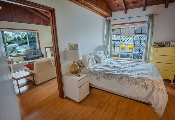 Foto del edificio - 2434 Oak St