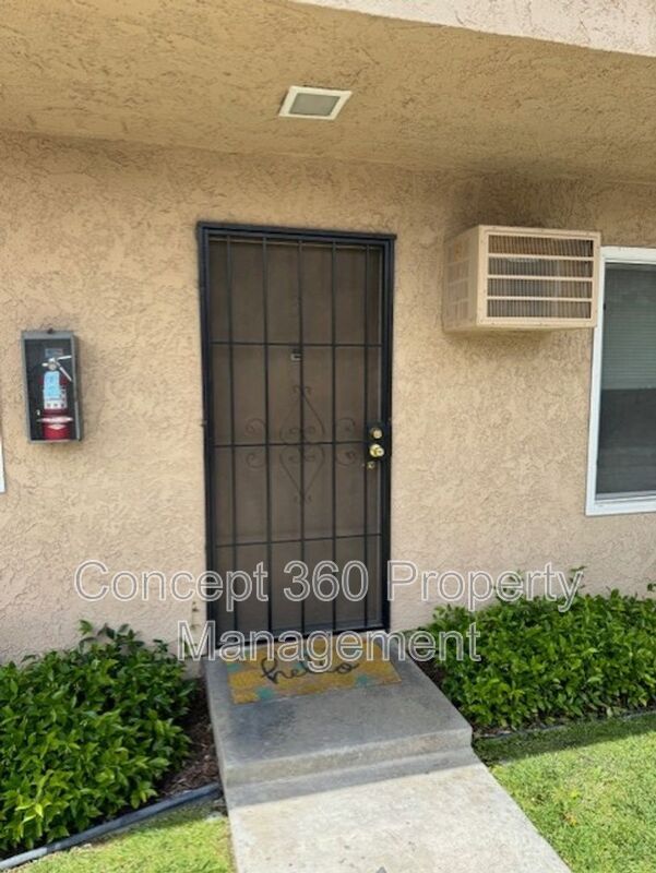 Foto del edificio - 9421 Cedar St