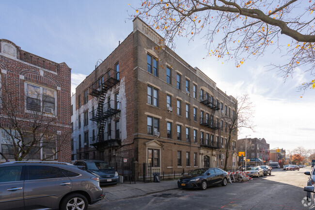 Building Photo - 159 Bay 29th St
