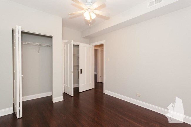 Foto del edificio - 4808 North Paulina-3W