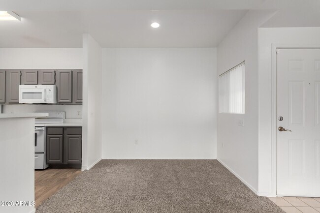 Foto del edificio - 13700 N Fountain Hills Blvd