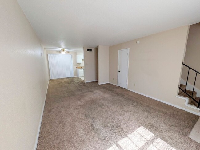 Building Photo - 9030 Glen Meadow Ln