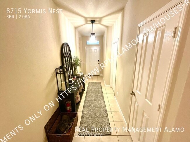 Building Photo - 8715 Yormis Nest