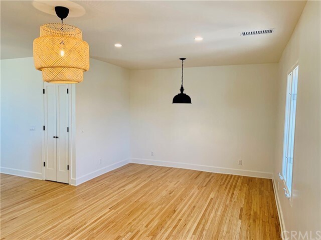 Building Photo - 132 Avenida Del Mar
