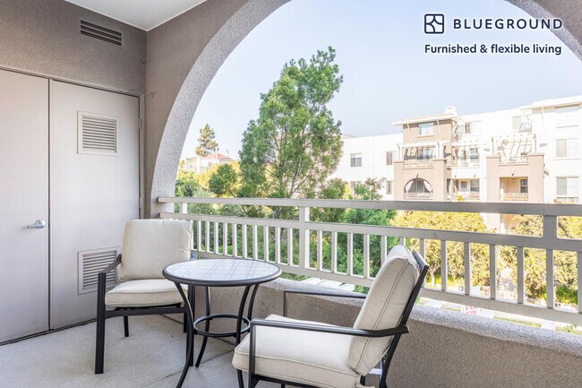 Foto del edificio - 338 S Fremont St