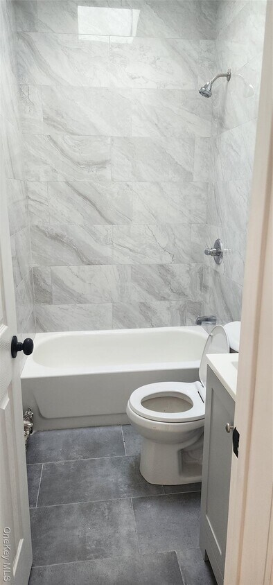 Foto del edificio - 106-47 Sutphin Blvd