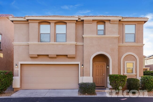 Building Photo - 9526 N 81st Dr