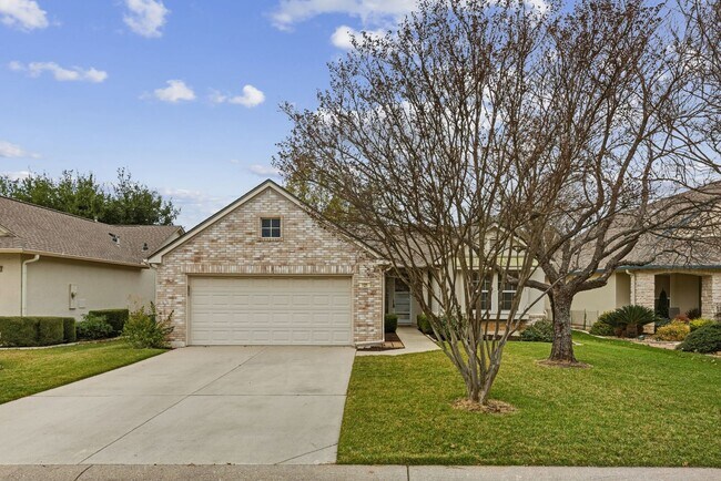 Building Photo - 121 Coreopsis Way