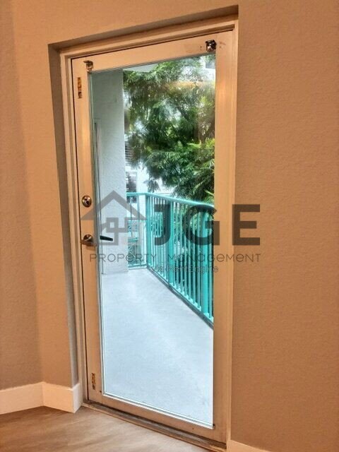 Foto del edificio - 6001 SW 70th St
