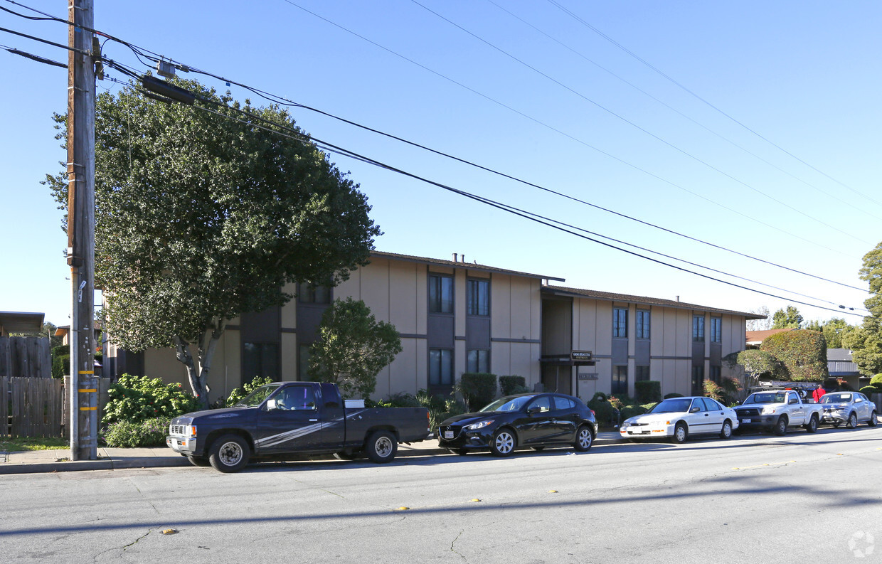 Primary Photo - Casa Dela Vina Apartments