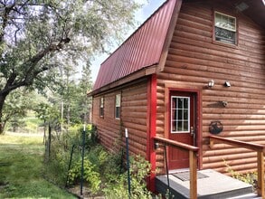 Building Photo - 258 Garrison Dr