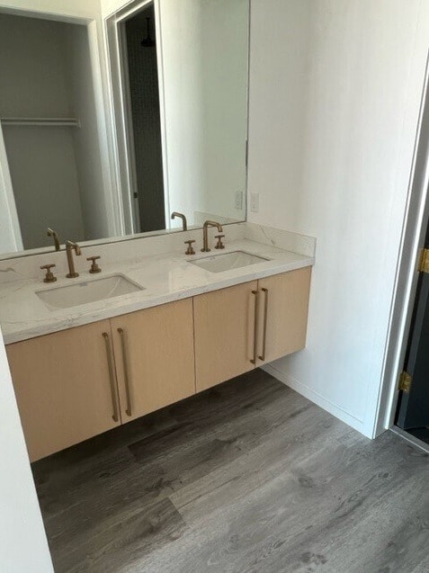 Building Photo - The "M"