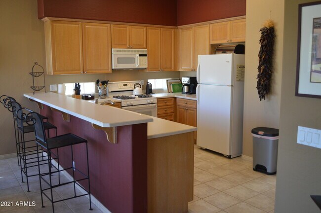 Foto del edificio - 7180 E Thirsty Cactus Ln