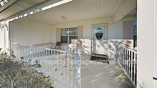 Foto del edificio - 9911 SW 96th St